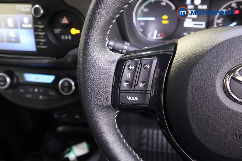 Toyota Yaris Icon Tech Automatic Petrol-Electric Hybrid Hatchback - Stock Number (1543373) - 5th supplementary image