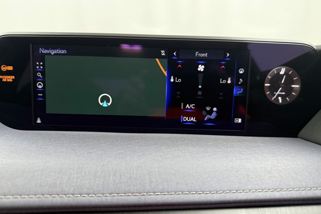 Lexus UX 300E 150Kw 54.3 Kwh 5Dr E-Cvt Takumi Pack Automatic Electric SUV - Stock Number (1543839) - 6th supplementary image