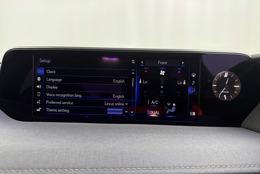 Lexus UX 300E 150Kw 54.3 Kwh 5Dr E-Cvt Takumi Pack Automatic Electric SUV - Stock Number (1543839) - 8th supplementary image