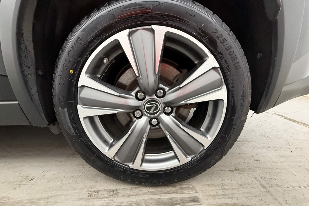 Lexus UX 300E 150Kw 54.3 Kwh 5Dr E-Cvt Takumi Pack Automatic Electric SUV - Stock Number (1543839) - 27th supplementary image