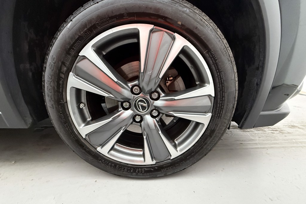 Lexus UX 300E 150Kw 54.3 Kwh 5Dr E-Cvt Takumi Pack Automatic Electric SUV - Stock Number (1543839) - 29th supplementary image
