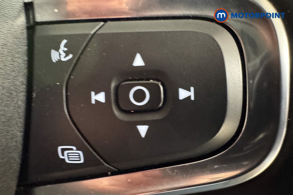 Volvo Xc40 R Design Pro Automatic Petrol Plug-In Hybrid SUV - Stock Number (1543995) - 14th supplementary image