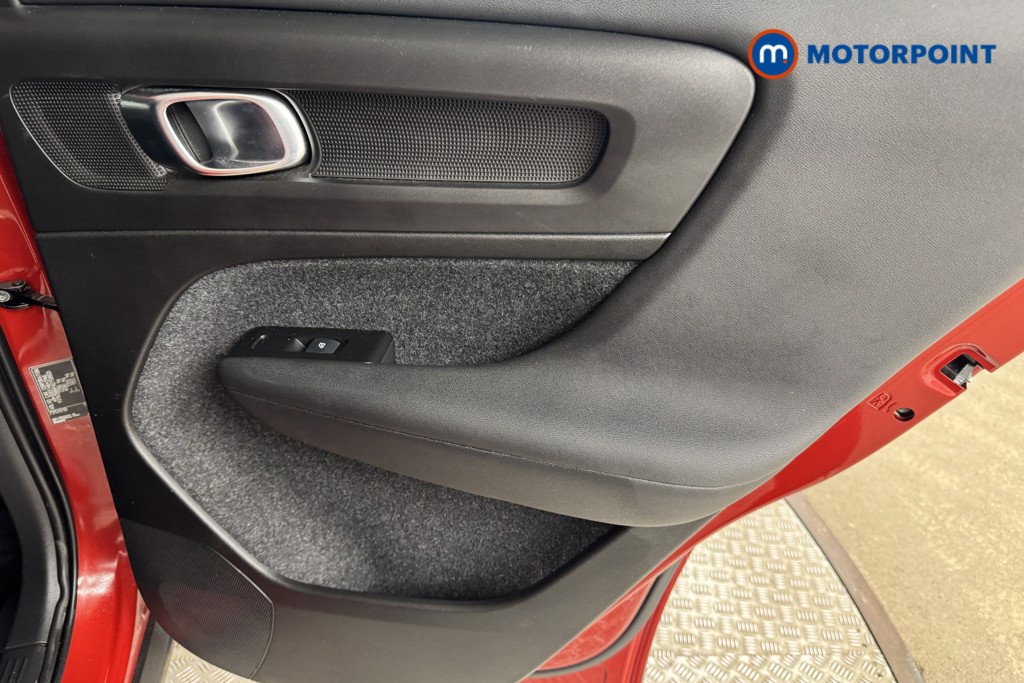 Volvo Xc40 R Design Pro Automatic Petrol Plug-In Hybrid SUV - Stock Number (1543995) - 16th supplementary image