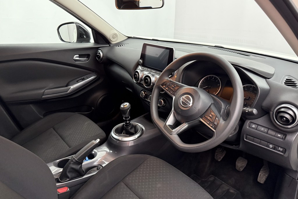 Nissan Juke Acenta Manual Petrol SUV - Stock Number (1545020) - 1st supplementary image