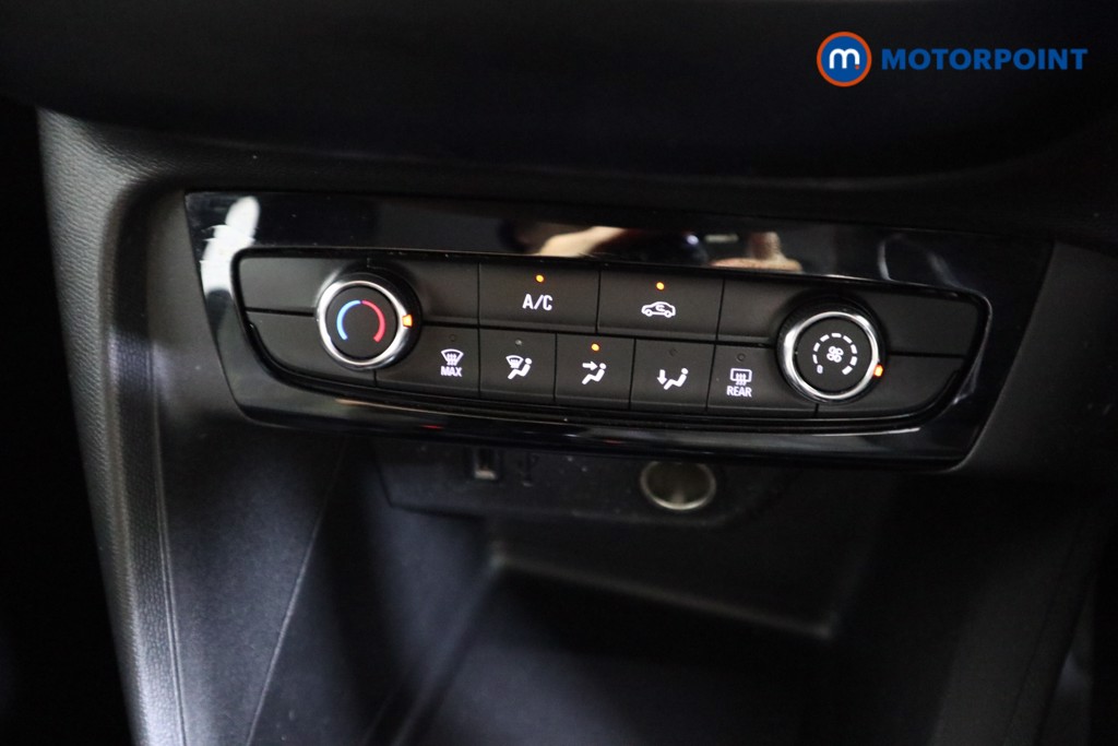 Vauxhall Corsa SE Manual Petrol Hatchback - Stock Number (1548954) - 7th supplementary image