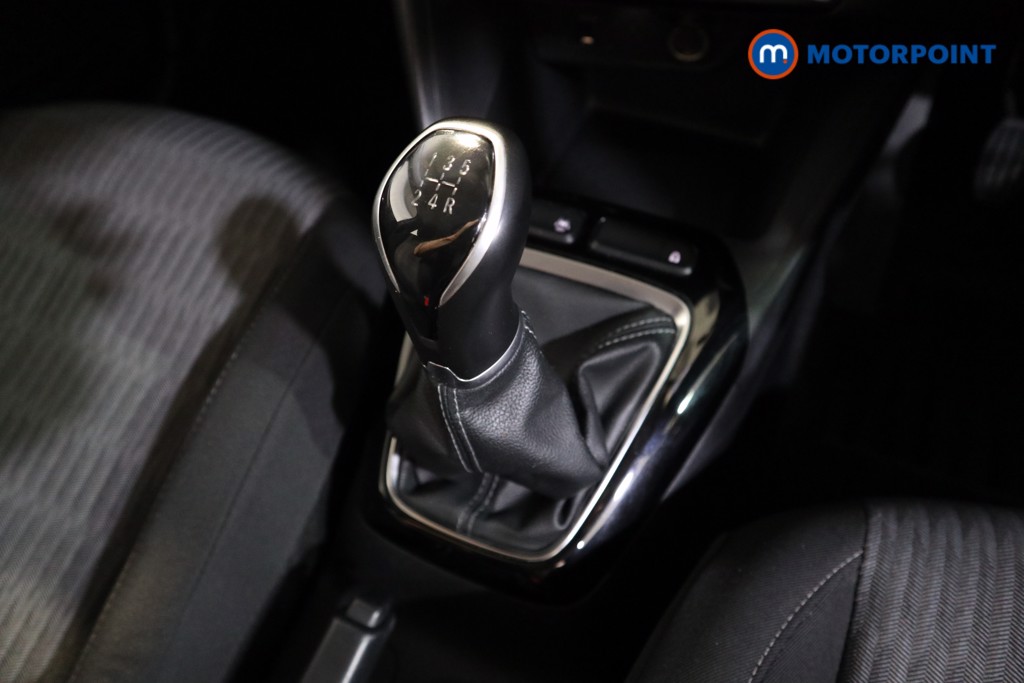 Vauxhall Corsa SE Manual Petrol Hatchback - Stock Number (1548954) - 8th supplementary image