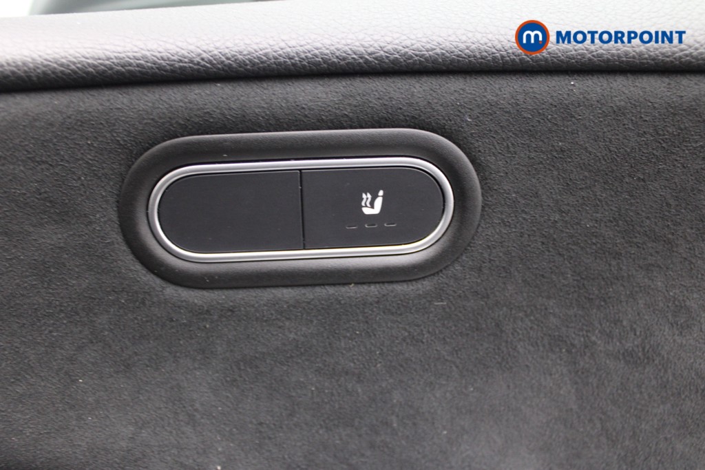 Mercedes-Benz A Class Amg Line Automatic Petrol Hatchback - Stock Number (1549606) - 16th supplementary image