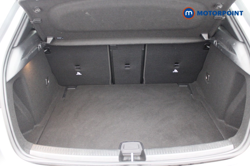 Mercedes-Benz A Class Amg Line Automatic Petrol Hatchback - Stock Number (1549606) - 30th supplementary image