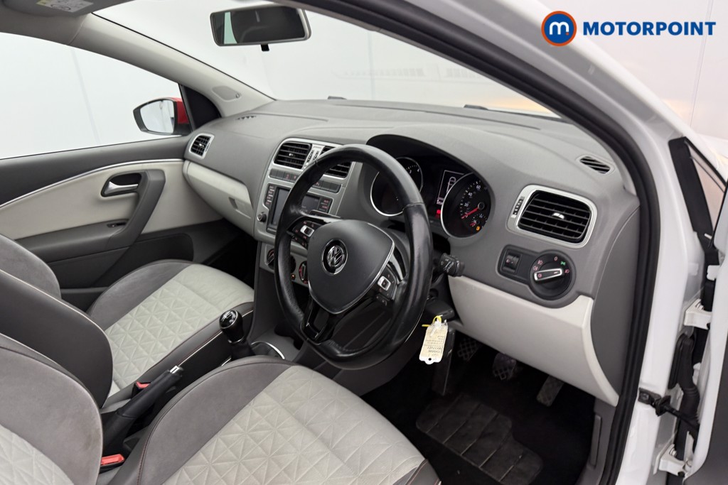 Volkswagen Polo Beats Manual Petrol Hatchback - Stock Number (1549886) - 4th supplementary image
