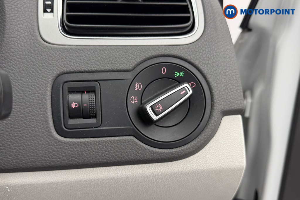 Volkswagen Polo Beats Manual Petrol Hatchback - Stock Number (1549886) - 15th supplementary image