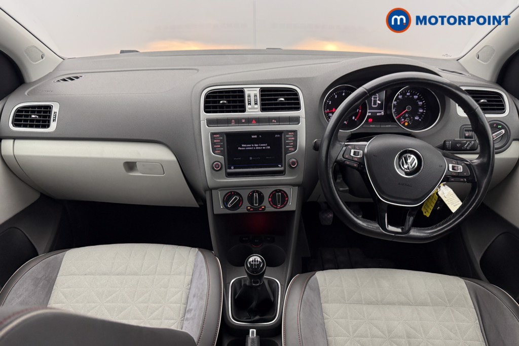 Volkswagen Polo Beats Manual Petrol Hatchback - Stock Number (1549886) - 1st supplementary image