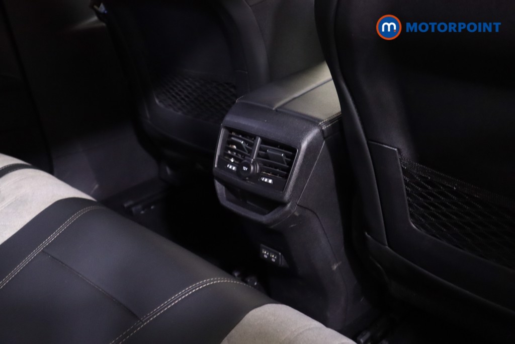 Peugeot 3008 Gt Premium Automatic Petrol Plug-In Hybrid SUV - Stock Number (1550943) - 27th supplementary image