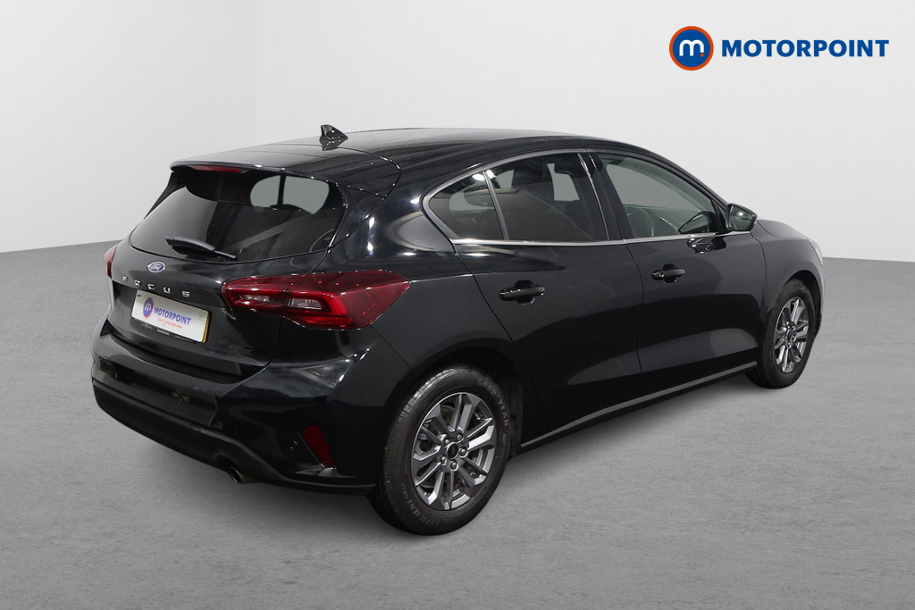Ford Focus Titanium Manual Petrol Hatchback - Stock Number (1551329) - Drivers side rear corner