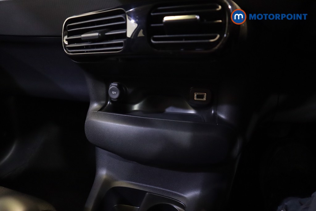 Citroen C4 Cactus Flair Manual Petrol SUV - Stock Number (1551870) - 15th supplementary image