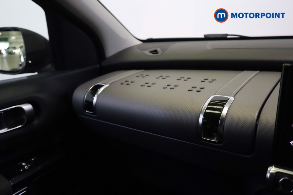 Citroen C4 Cactus Flair Manual Petrol SUV - Stock Number (1551870) - 18th supplementary image
