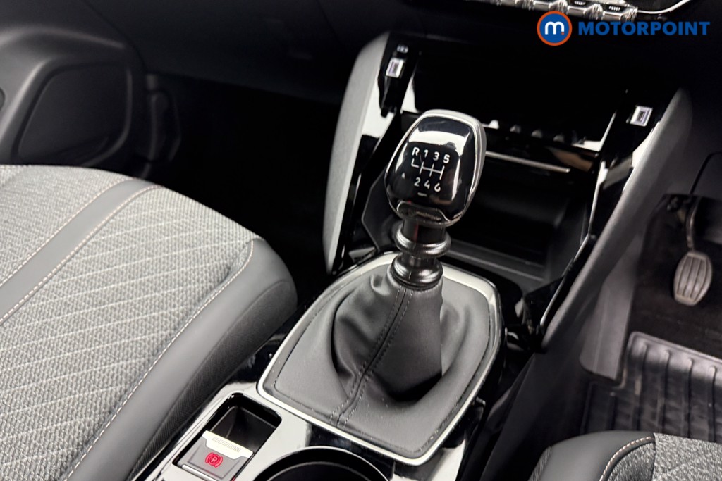 Peugeot 2008 Allure Manual Petrol SUV - Stock Number (1552491) - 11th supplementary image