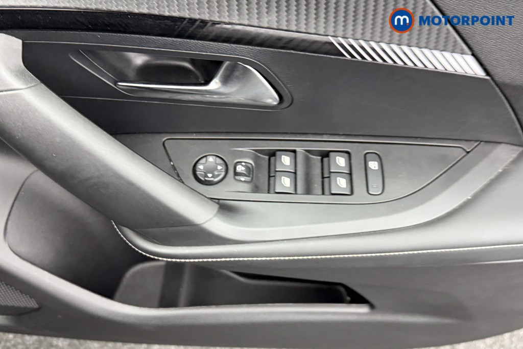 Peugeot 2008 Allure Manual Petrol SUV - Stock Number (1552491) - 14th supplementary image