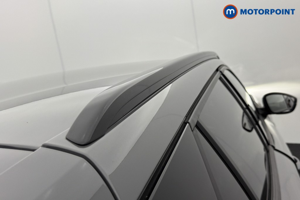 Peugeot 2008 Allure Manual Petrol SUV - Stock Number (1552491) - 17th supplementary image