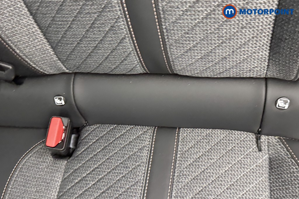 Peugeot 2008 Allure Manual Petrol SUV - Stock Number (1552491) - 22nd supplementary image