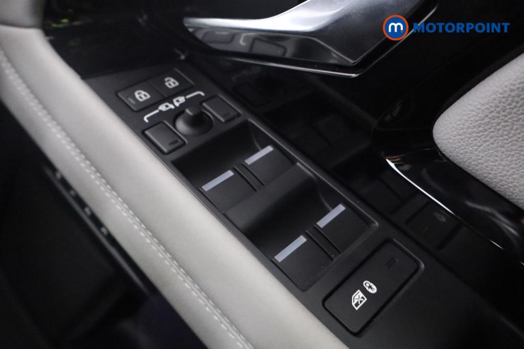 Land Rover Range Rover Evoque R-Dynamic Se Automatic Petrol Plug-In Hybrid SUV - Stock Number (1552495) - 11th supplementary image
