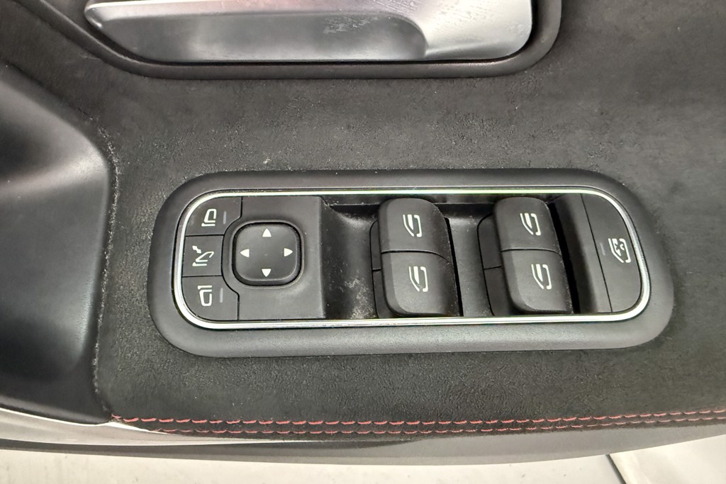 Mercedes-Benz A Class Amg Line Automatic Petrol Plug-In Hybrid Saloon - Stock Number (1552940) - 16th supplementary image