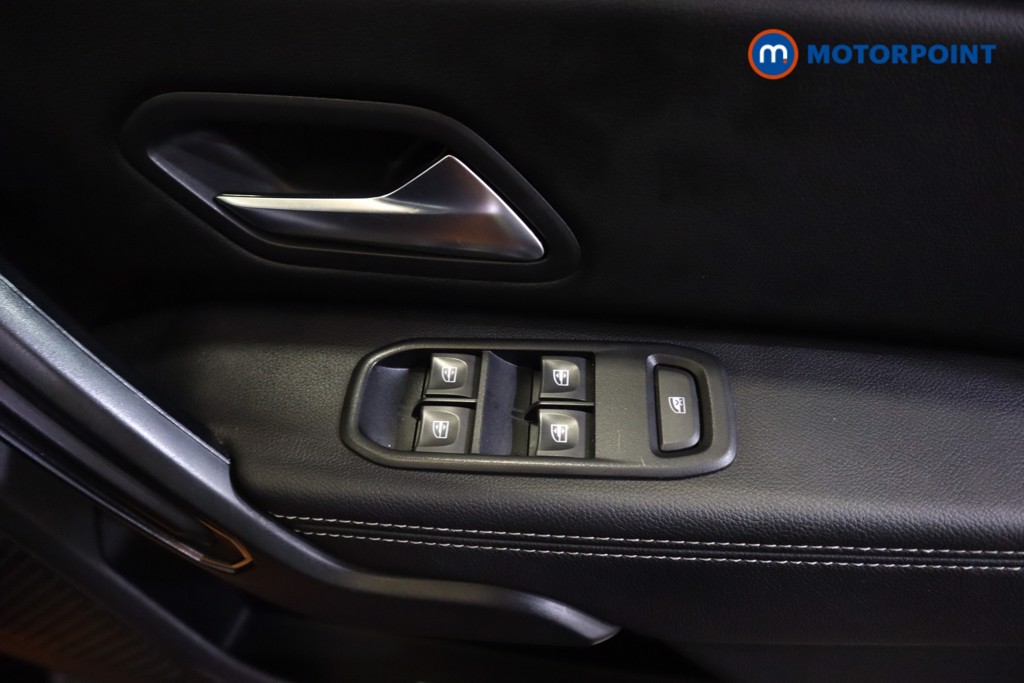 Dacia Duster Prestige Manual Diesel SUV - Stock Number (1552987) - 3rd supplementary image