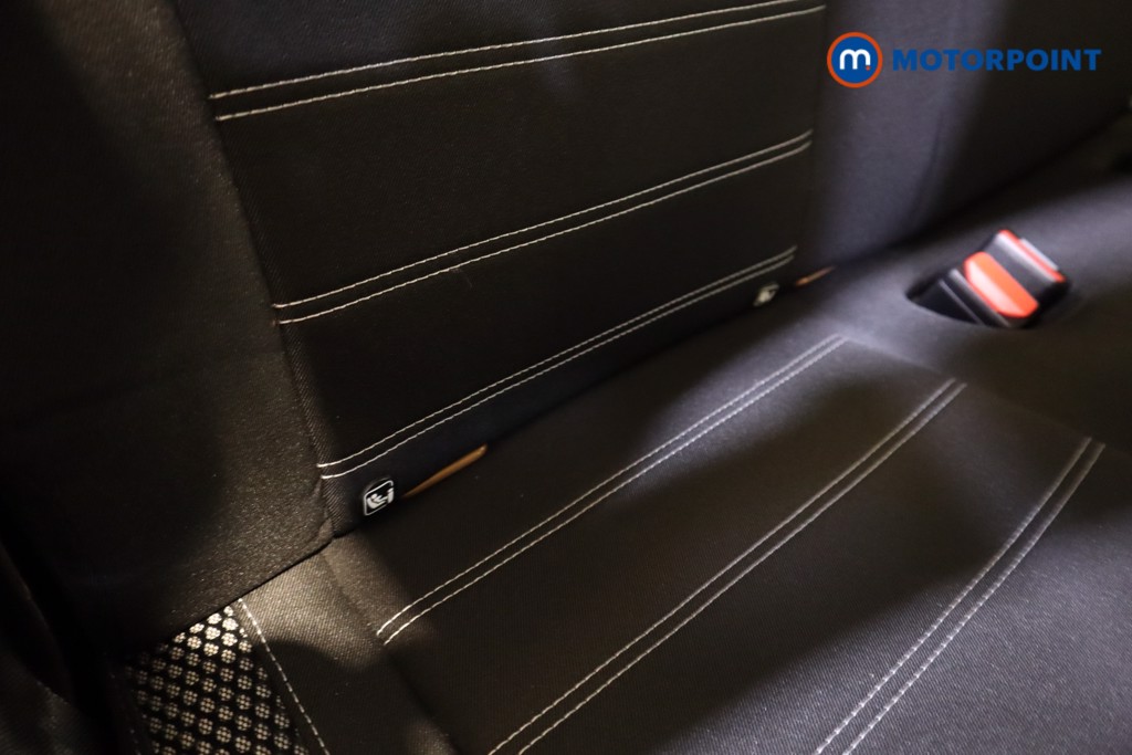 Dacia Duster Prestige Manual Diesel SUV - Stock Number (1552987) - 22nd supplementary image