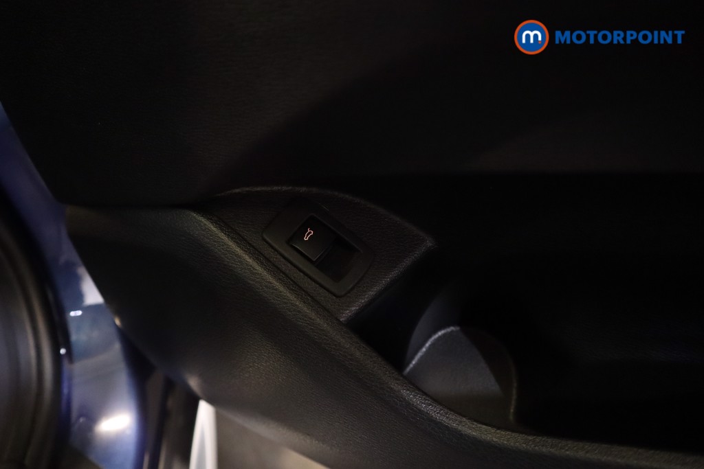 BMW X1 Xline Automatic Petrol SUV - Stock Number (1553069) - 4th supplementary image
