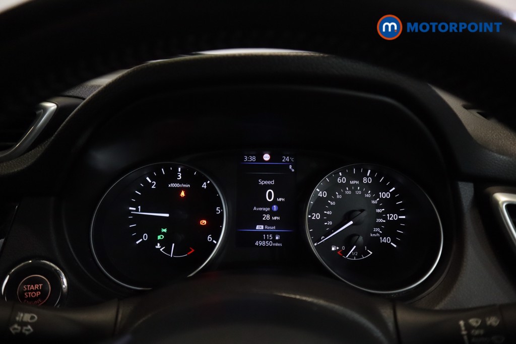 Nissan Qashqai Tekna Manual Diesel SUV - Stock Number (1553118) - 12th supplementary image