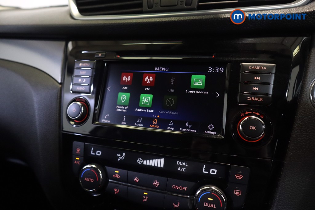 Nissan Qashqai Tekna Manual Diesel SUV - Stock Number (1553118) - 18th supplementary image