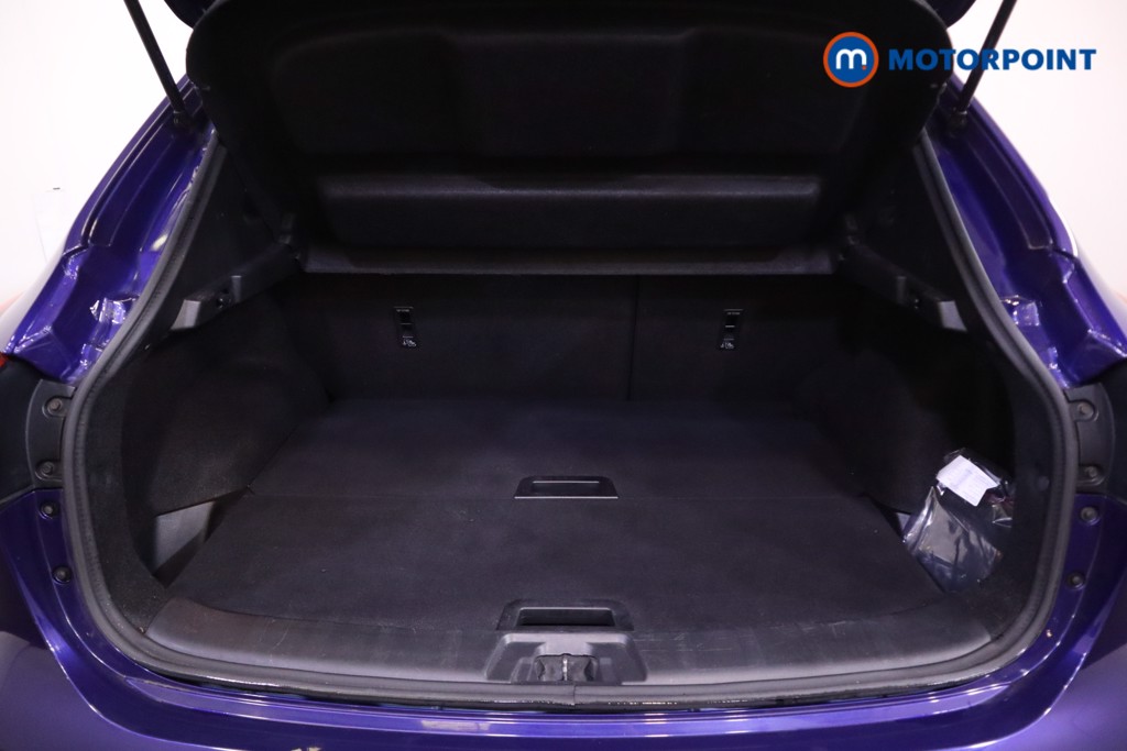 Nissan Qashqai Tekna Manual Diesel SUV - Stock Number (1553118) - 28th supplementary image