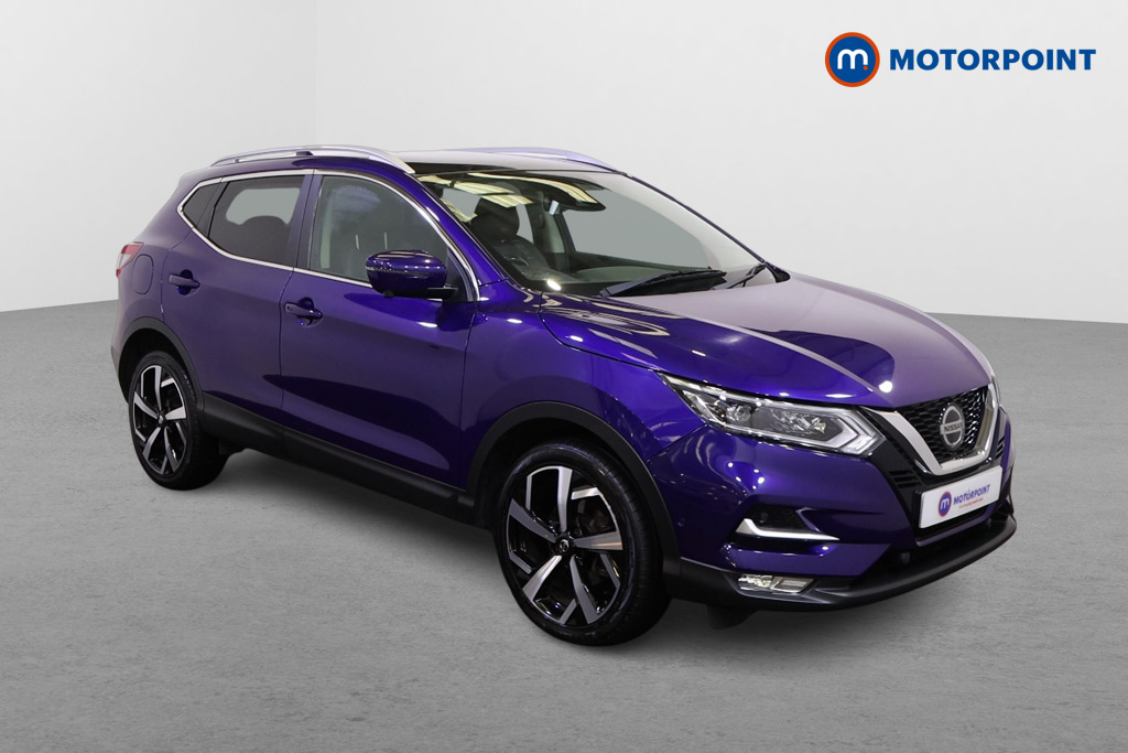 Nissan Qashqai Tekna Manual Diesel SUV - Stock Number (1553118) - Drivers side front corner