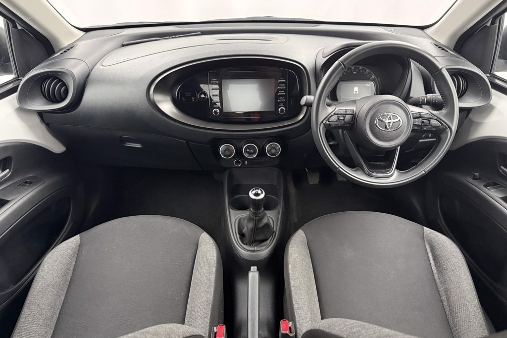 Toyota Aygo X Pure Manual Petrol Hatchback - Stock Number (1553350) - 2nd supplementary image