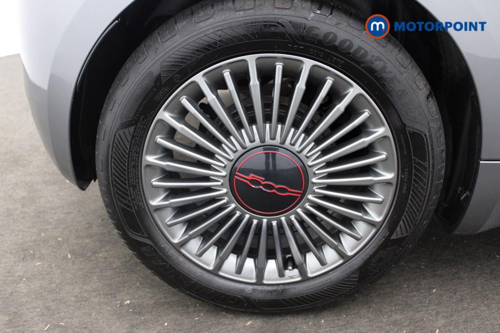 Fiat 500 RED Automatic Electric Hatchback - Stock Number (1553359) - 20th supplementary image