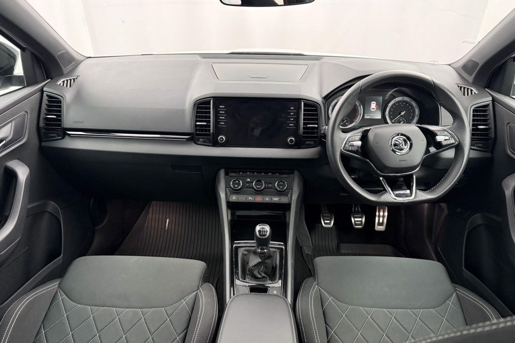 Skoda Karoq Sportline Manual Petrol SUV - Stock Number (1553595) - 2nd supplementary image