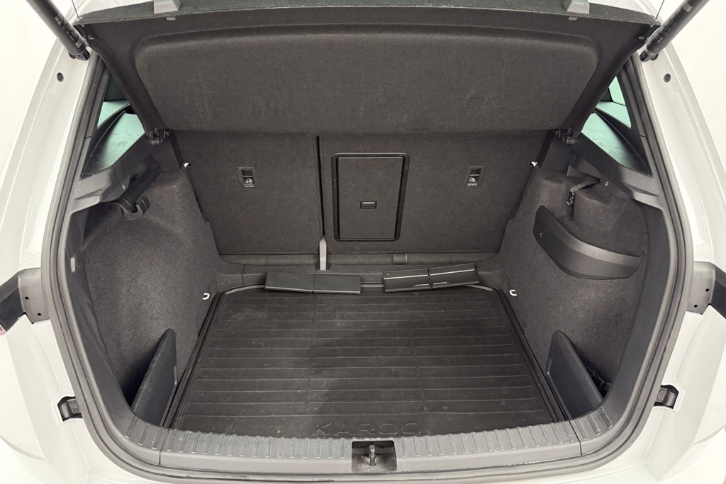 Skoda Karoq Sportline Manual Petrol SUV - Stock Number (1553595) - 30th supplementary image