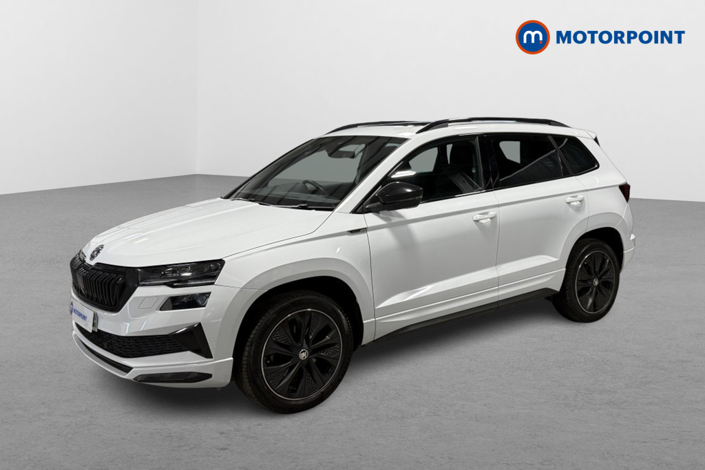 Skoda Karoq Sportline Manual Petrol SUV - Stock Number (1553595) - Passenger side front corner