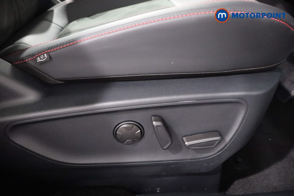 Ford Kuga St-Line Automatic Petrol Plug-In Hybrid SUV - Stock Number (1553801) - 18th supplementary image