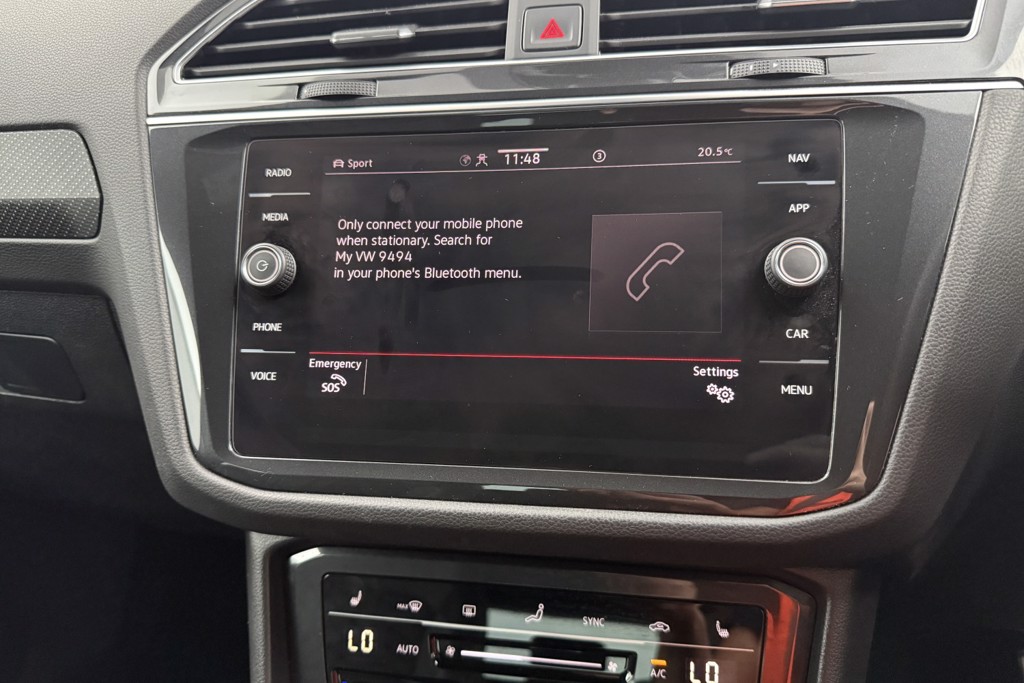 Volkswagen Tiguan R-Line Automatic Petrol SUV - Stock Number (1554243) - 10th supplementary image