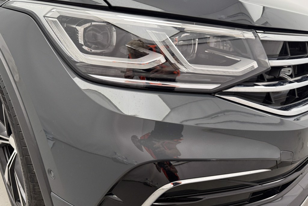 Volkswagen Tiguan R-Line Automatic Petrol SUV - Stock Number (1554243) - 29th supplementary image