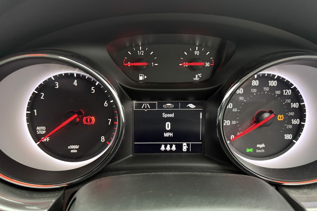 Vauxhall Astra SRI Manual Petrol Hatchback - Stock Number (1554313) - 5th supplementary image