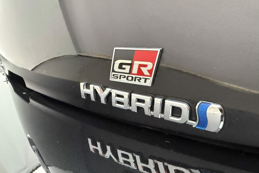 Toyota Corolla Gr Sport Automatic Petrol-Electric Hybrid Hatchback - Stock Number (1554318) - 23rd supplementary image