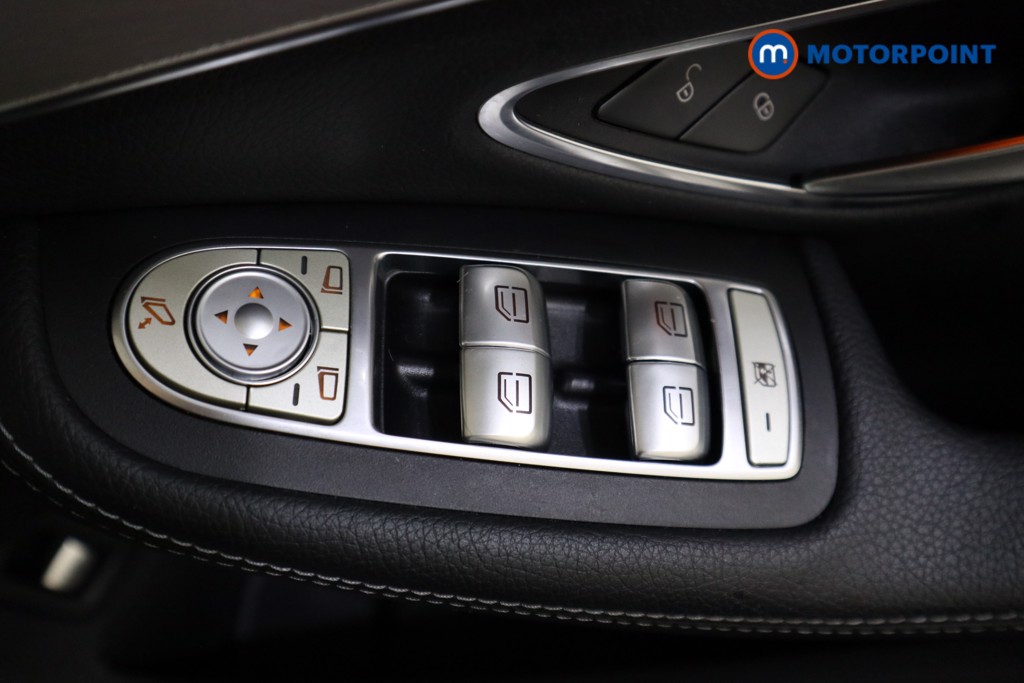 Mercedes-Benz C Class Amg Line Automatic Petrol Saloon - Stock Number (1554379) - 9th supplementary image
