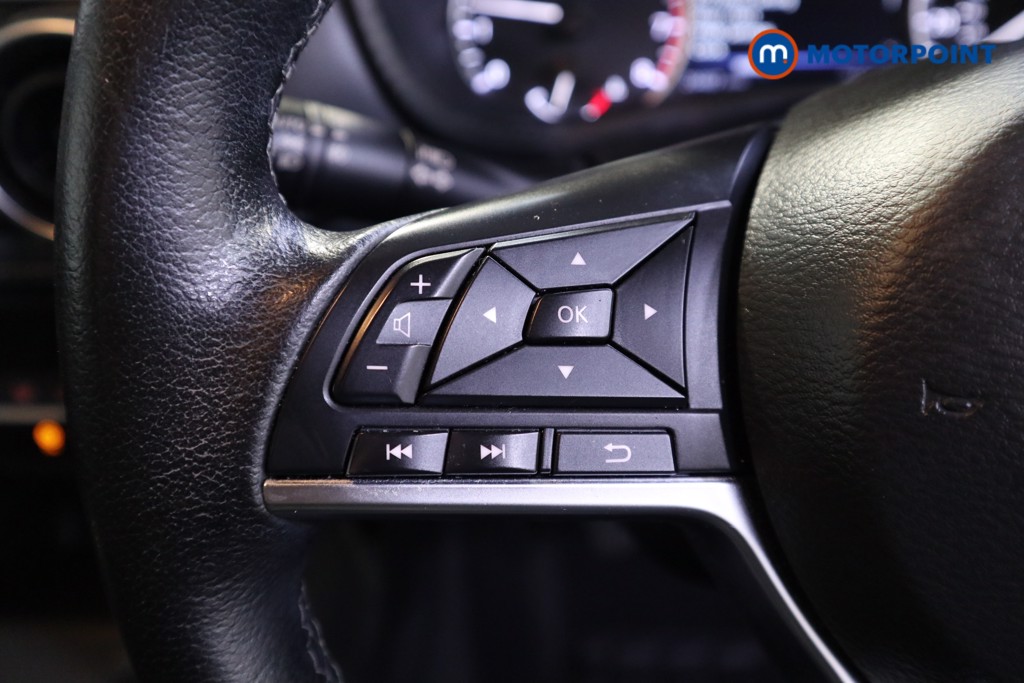 Nissan Juke Enigma Manual Petrol SUV - Stock Number (1554485) - 5th supplementary image