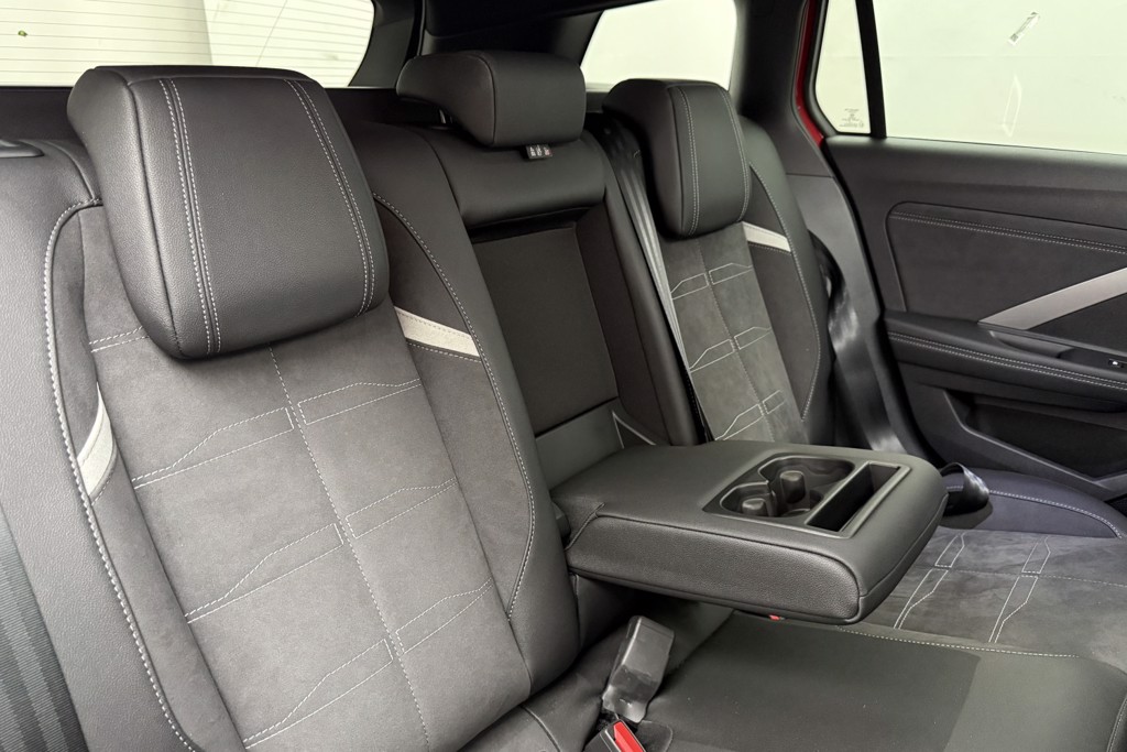 Vauxhall Astra Ultimate Automatic Electric Estate - Stock Number (1555016) - 19th supplementary image