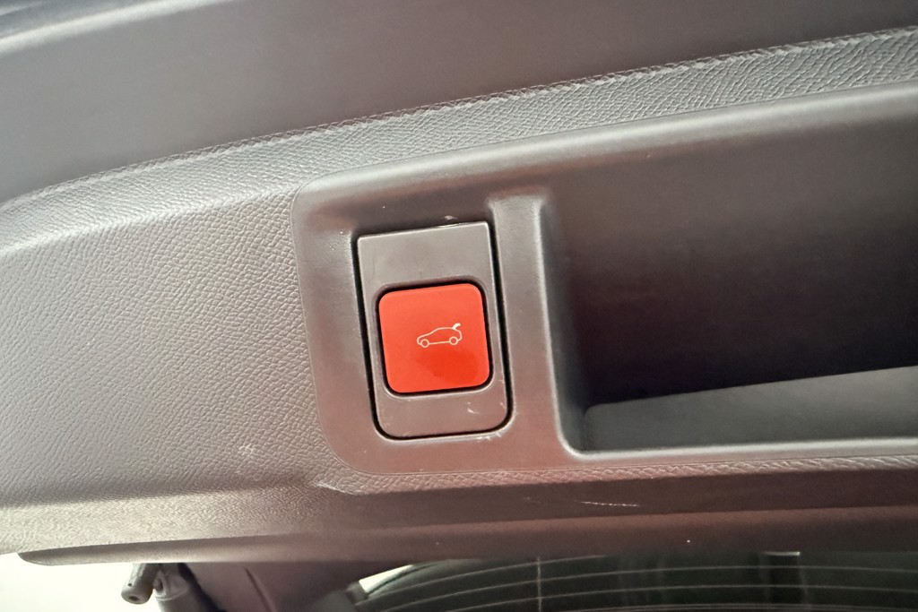 Vauxhall Astra Ultimate Automatic Electric Estate - Stock Number (1555016) - 23rd supplementary image