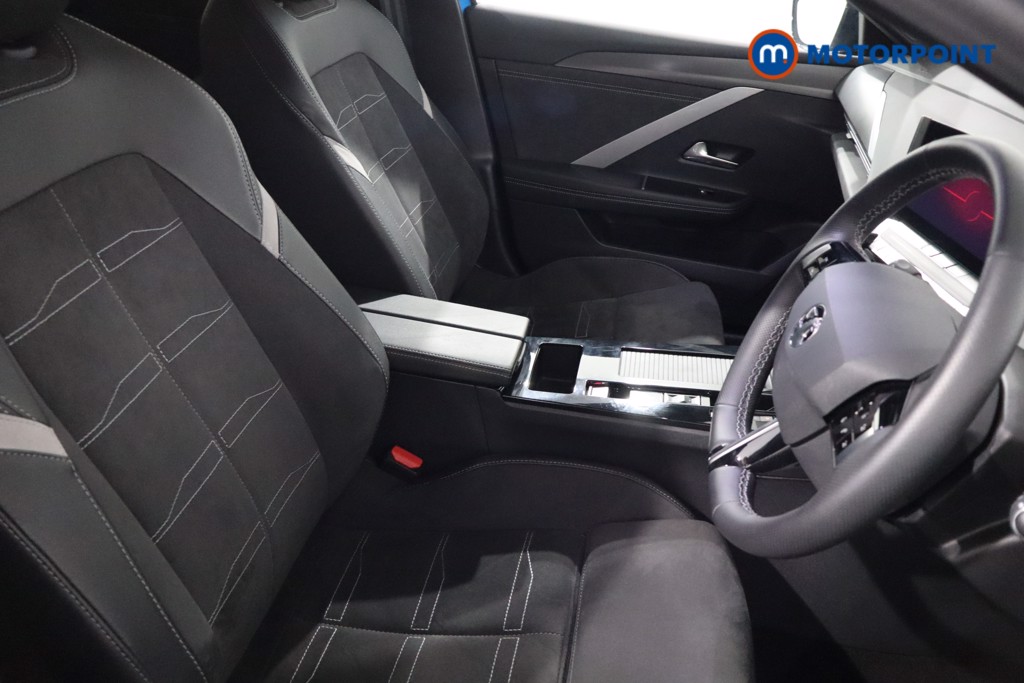 Vauxhall Astra Ultimate Automatic Electric Hatchback - Stock Number (1555018) - 19th supplementary image