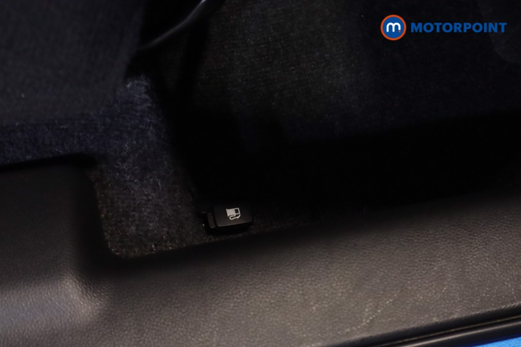 Suzuki Swift SZ5 Manual Petrol-Electric Hybrid Hatchback - Stock Number (1555073) - 5th supplementary image