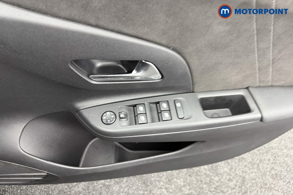 Vauxhall Corsa Ultimate Manual Petrol Hatchback - Stock Number (1555121) - 18th supplementary image