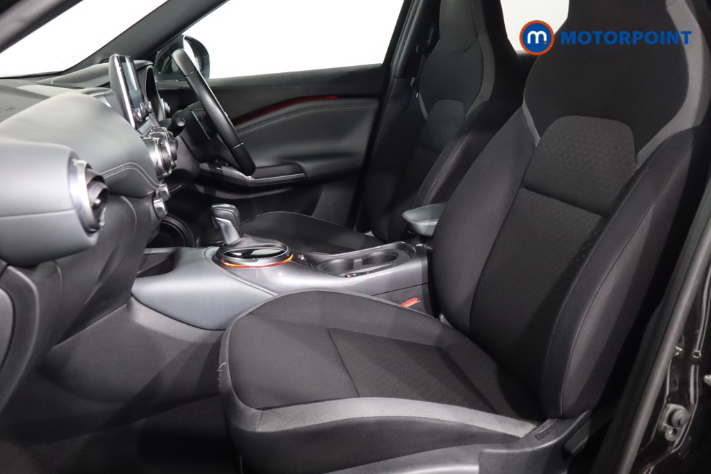 Nissan Juke N-Connecta Automatic Petrol SUV - Stock Number (1555254) - 4th supplementary image